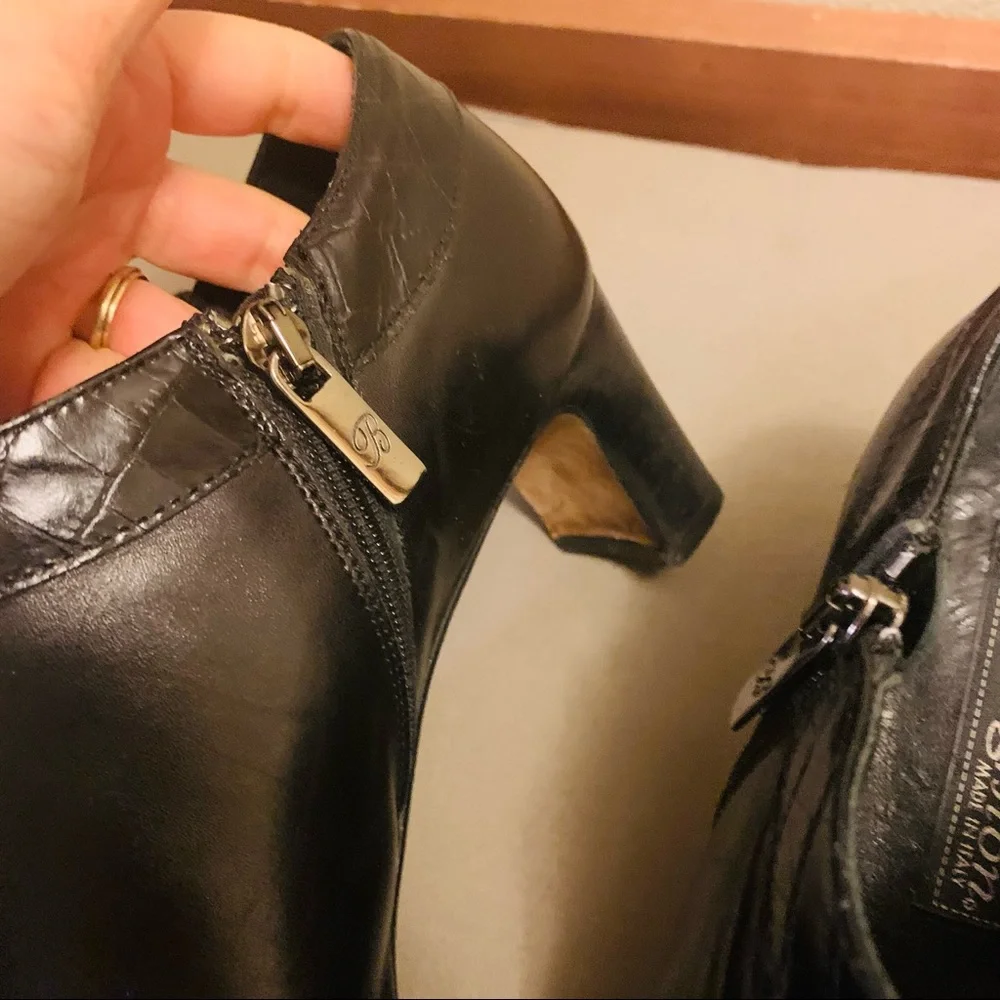 BRIGHTON Tucker Black Square Toe Booties - Picture 6 of 10
